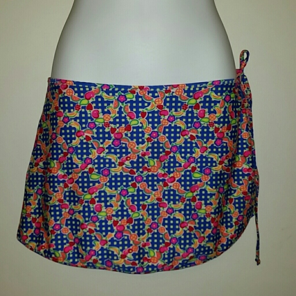 Wrap swimsuit skirt coverup